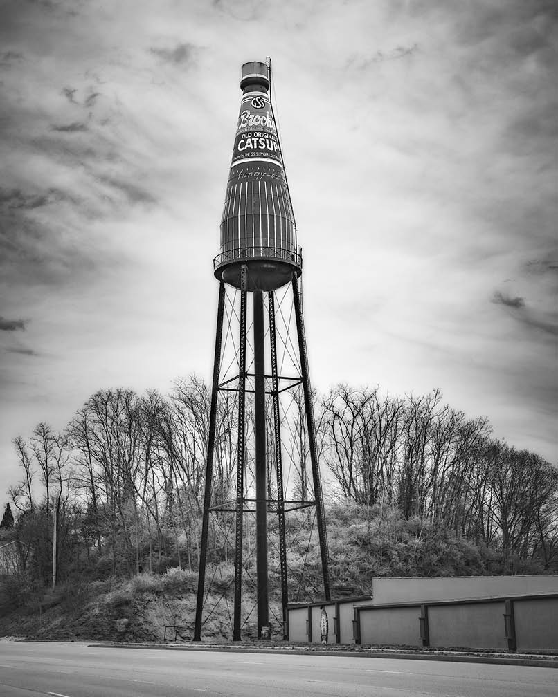 World'sLargest Catsup Bottle, Collinsville, IL